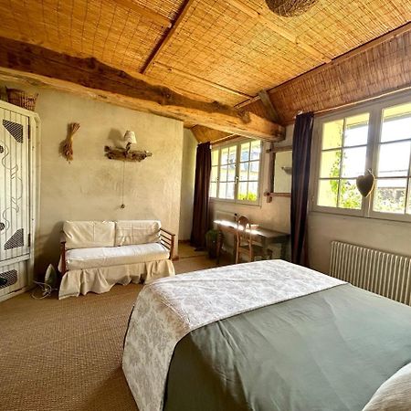 Chambres D'Hotes Manoir Du Chene Nonant Екстериор снимка