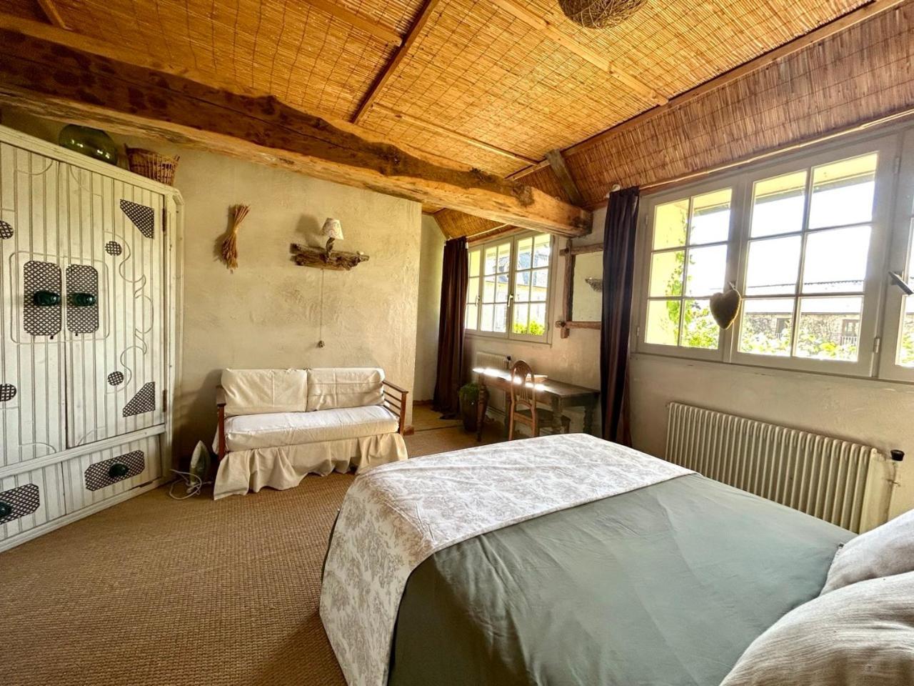 Chambres D'Hotes Manoir Du Chene Nonant Екстериор снимка